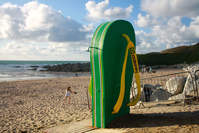 Fistral_Beach_flipflop_Helen_Earley