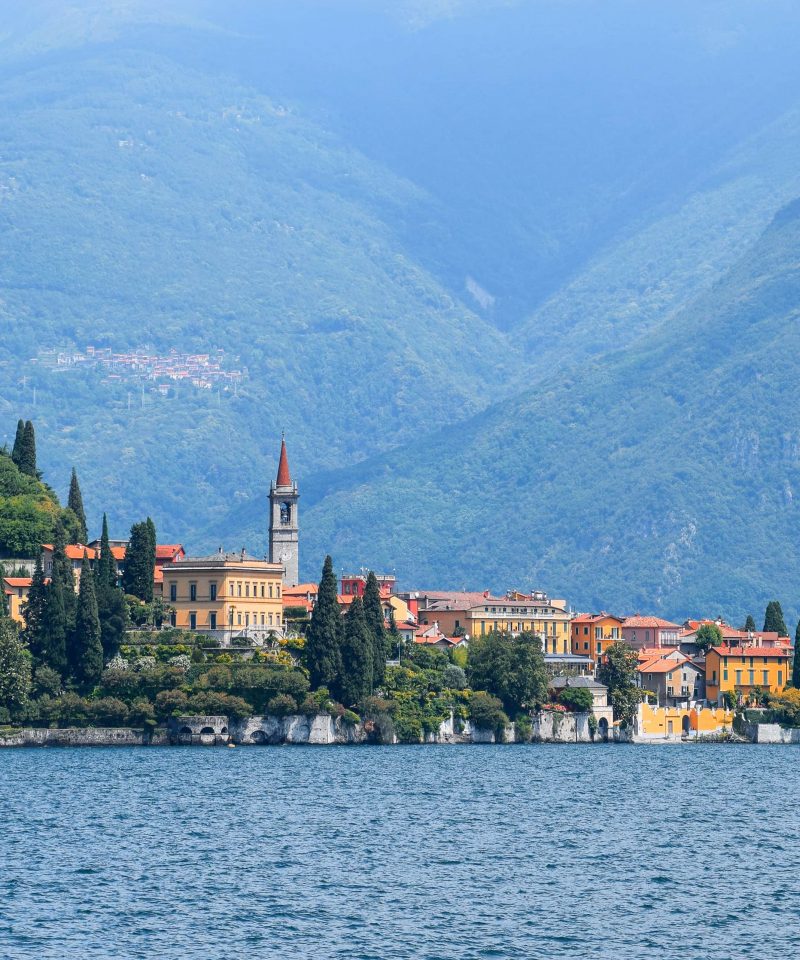 Milan to Como by train